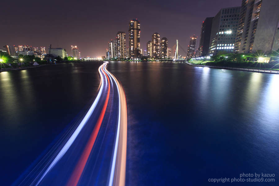 スローシャッターの光跡をphotoshopで比較明合成して華やかにする方法と撮影のポイント 素材配布 Studio9